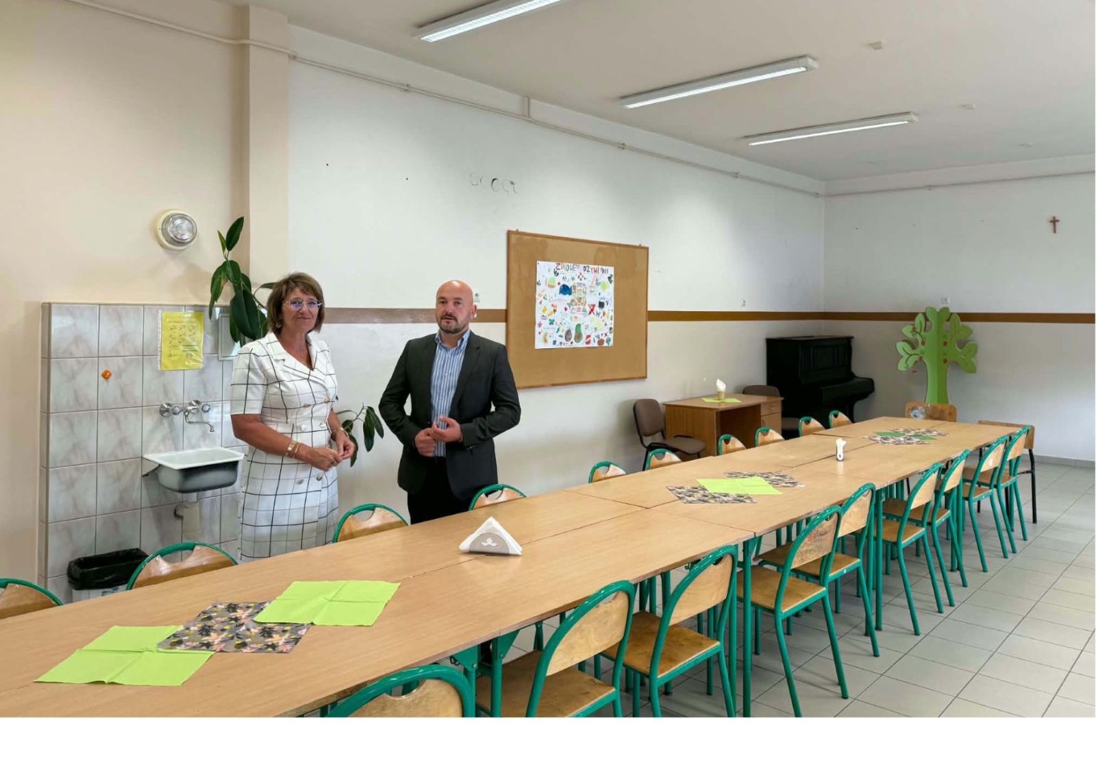 Zdjęcie: Nowoczesna stołówka szkolna w Bielczy już służy uczniom