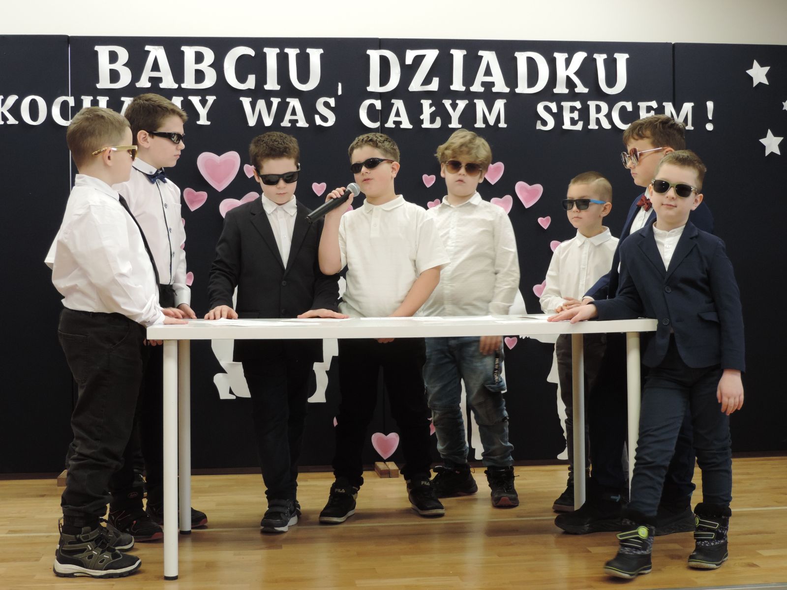 Zdjęcie: Dzień Babci i Dziadka w Borzęcinie Dolnym